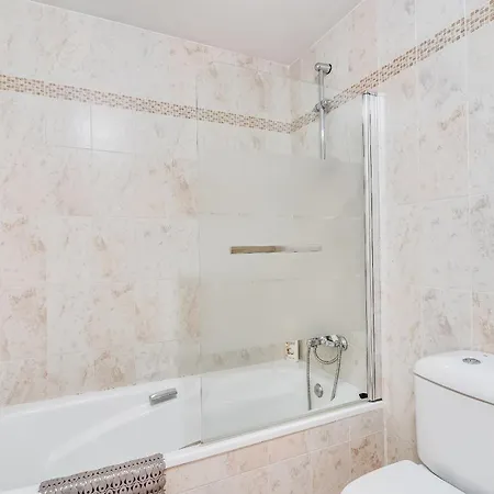 Apartment Heerlijk Met Uitzicht Op Het Zwembad