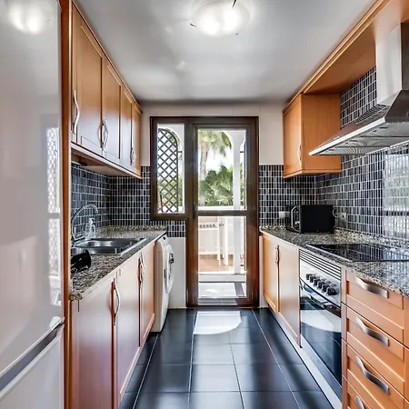 Apartment Heerlijk Met Uitzicht Op Het Zwembad Estepona
